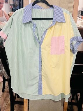JODIFL Pastel Striped Button-Down Shirt in Mint, Yellow & Pink with Blue Trim